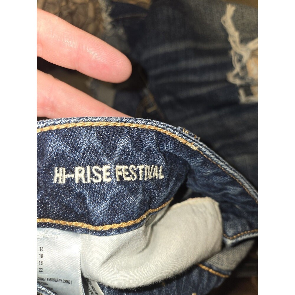 American Eagle Outfitters Women's Hi-Rise Festival Distressed Cut Off Shorts 18 - Picture 9 of 10